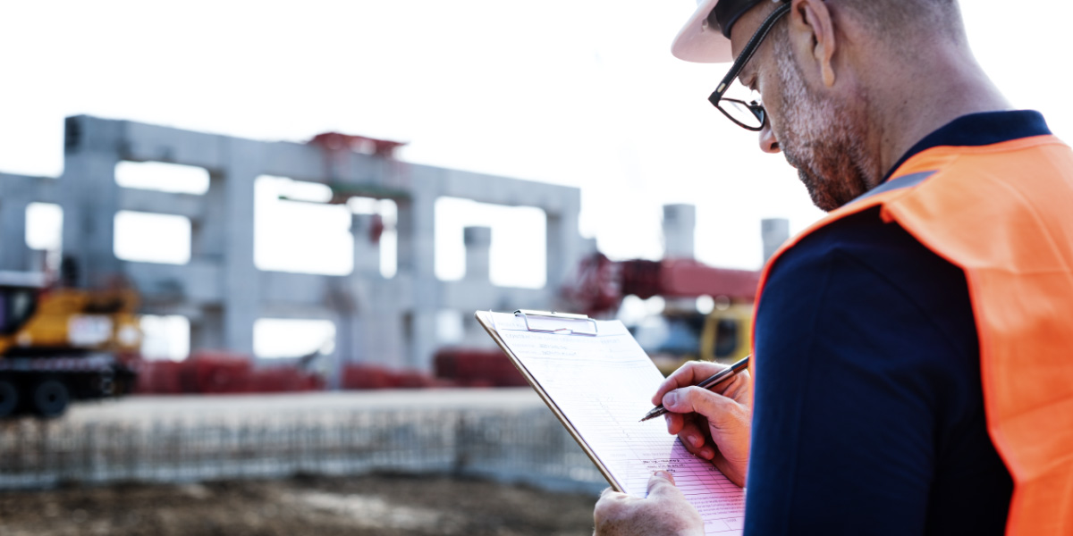 Graha Raya Lakukan Pelebaran Sungai dan Pengurangan Sedimentasi Tanah Sungai